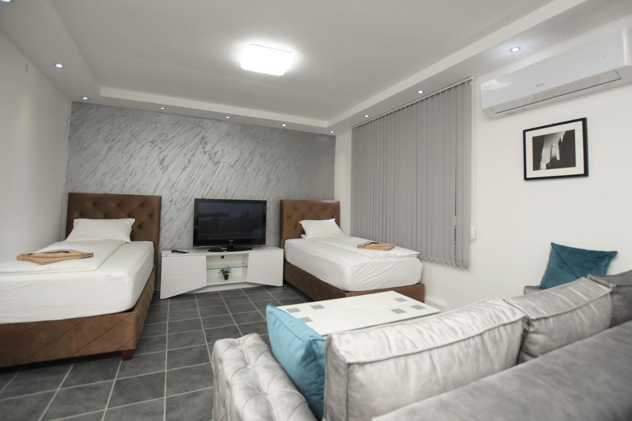 Relax Apartmani Kladovo Eksteriør billede